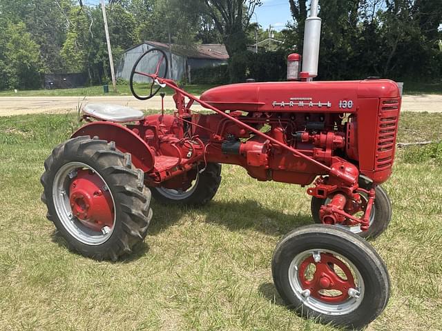 Image of Farmall 130 equipment image 4