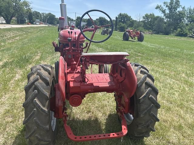 Image of Farmall 130 equipment image 2