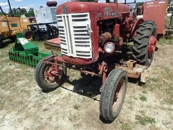 Main image Farmall 130