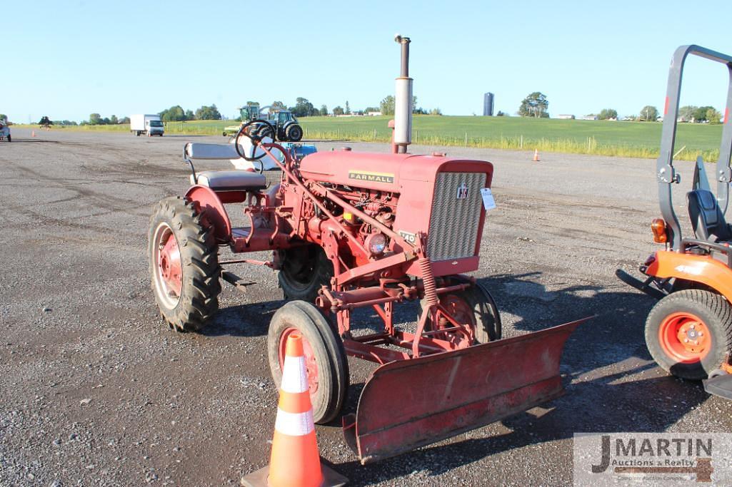 Image of Farmall 140 Primary image