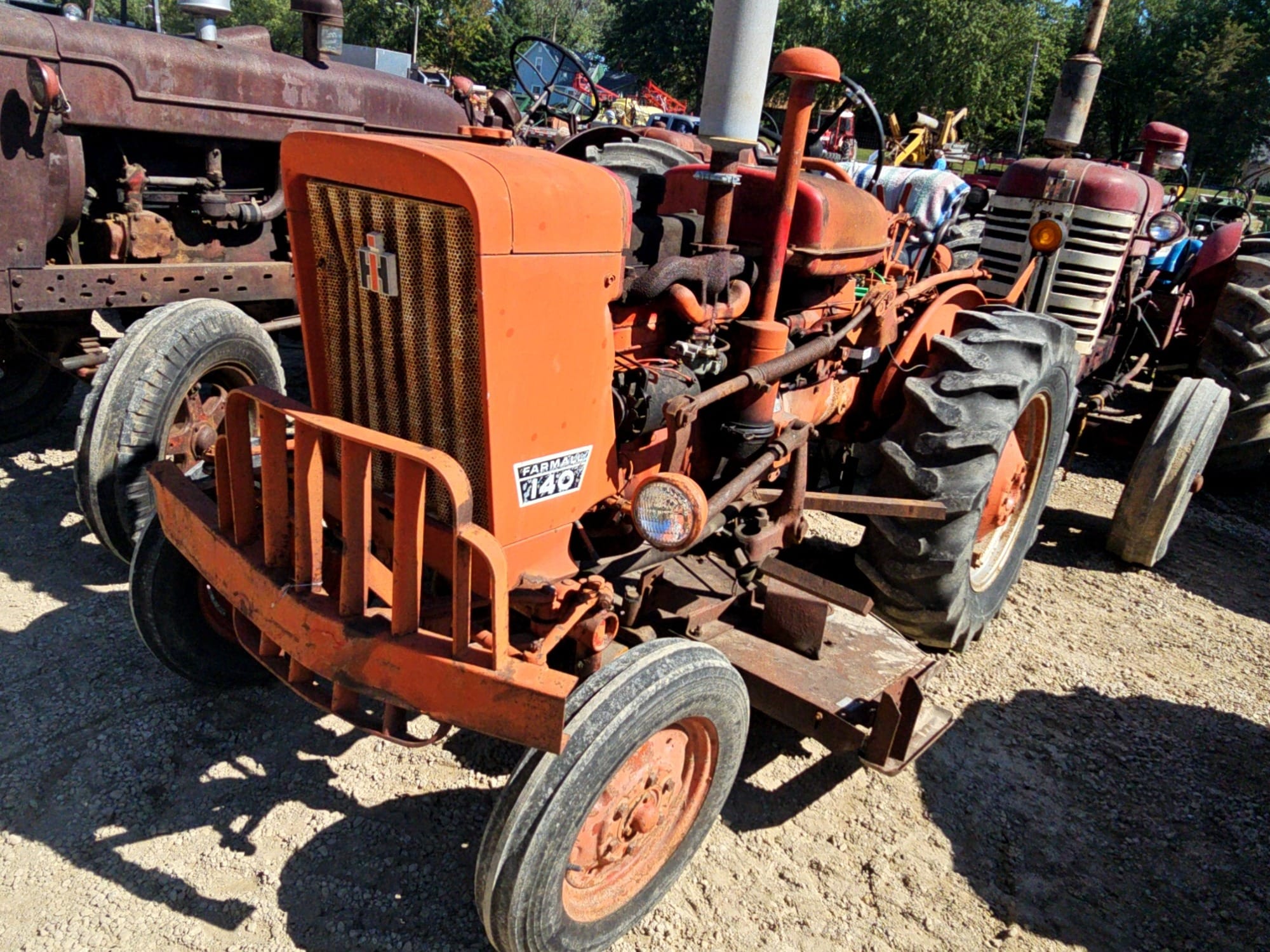 Main image Farmall 140