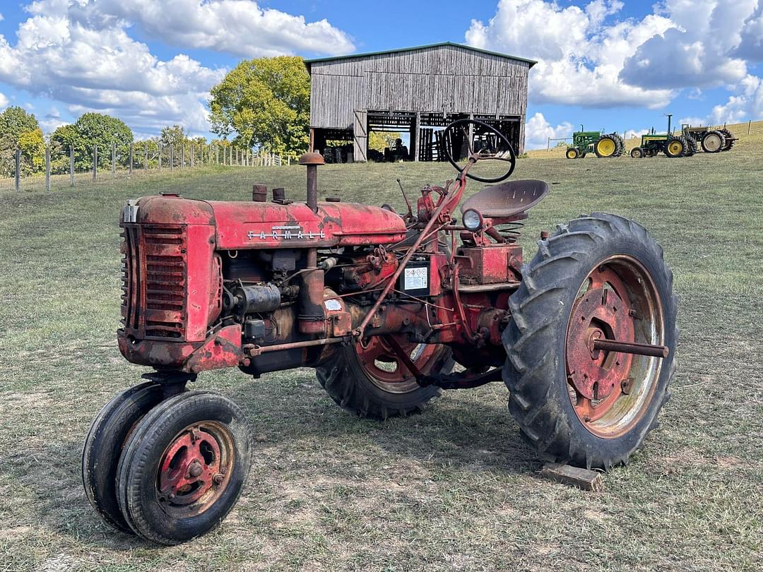 Image of Farmall 200 Primary image