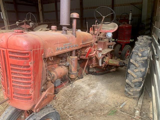 Image of Farmall 200 equipment image 3