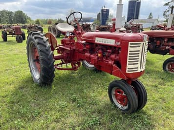 Main image Farmall 230