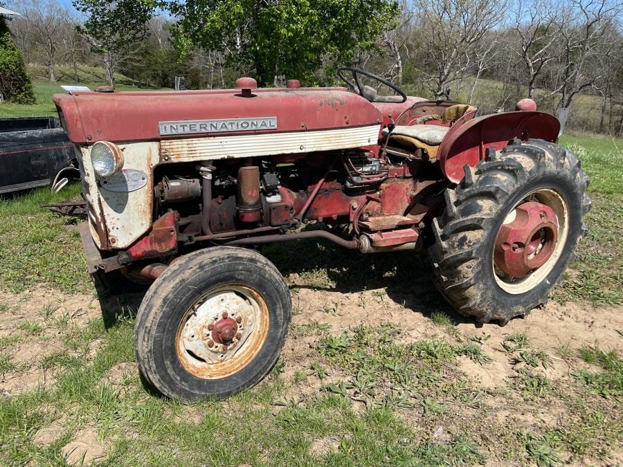 Main image Farmall 240