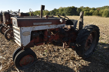 Main image Farmall 240