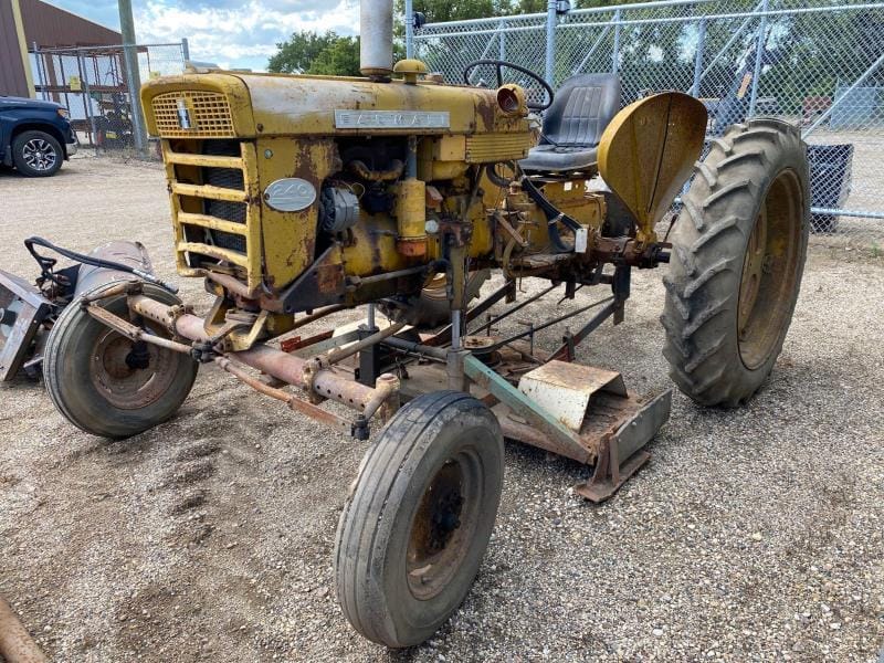 Main image Farmall 240