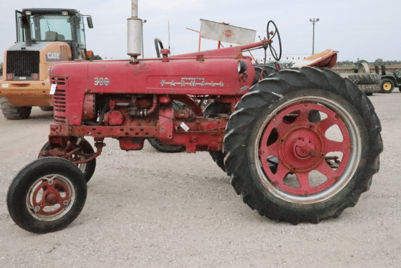 Main image Farmall 300