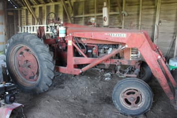 Main image Farmall 300