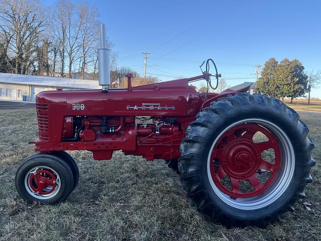 Image of Farmall 300 equipment image 3