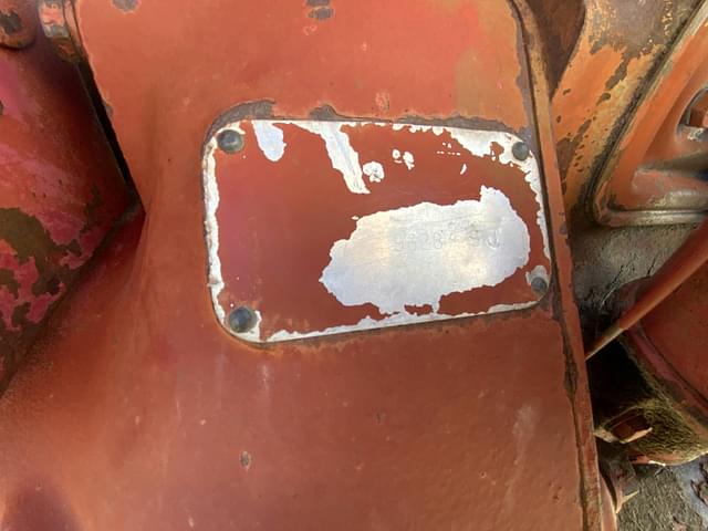 Image of Farmall 300 equipment image 2