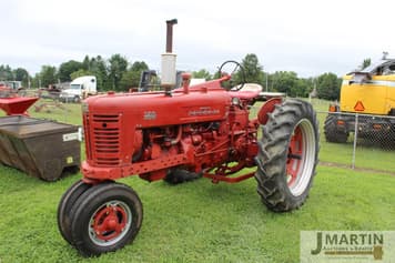 Main image Farmall 300