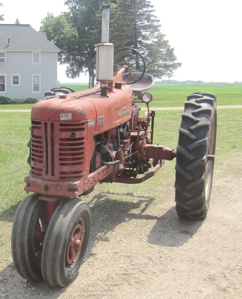 Main image Farmall 300