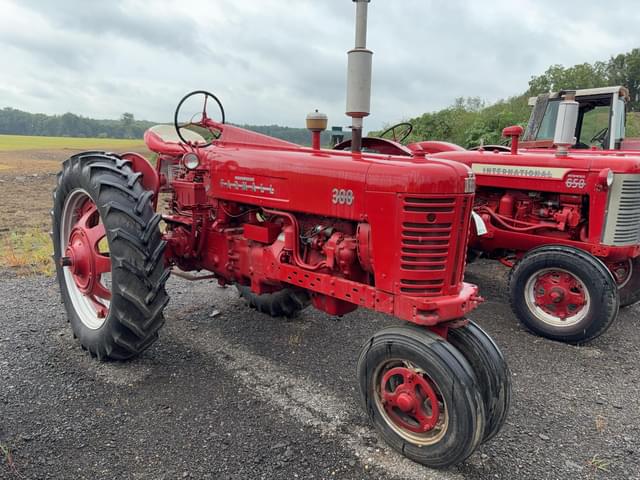 Image of Farmall 300 equipment image 2