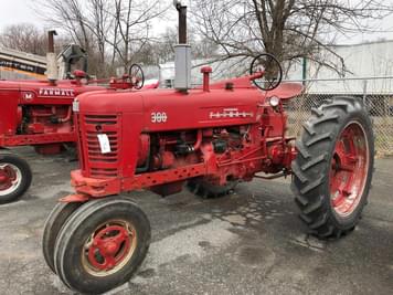 Main image Farmall 300