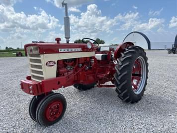 Main image Farmall 340