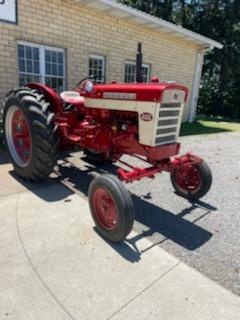 Main image Farmall 340