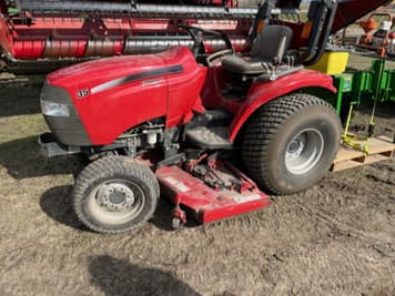 Main image Case IH Farmall 35