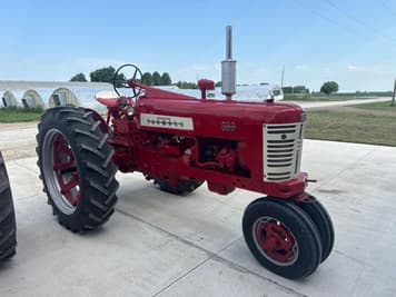 Main image Farmall 350