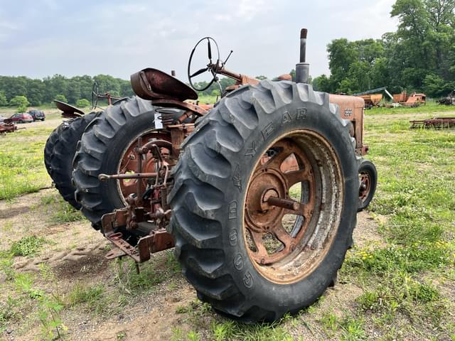 Image of Farmall 350 equipment image 3