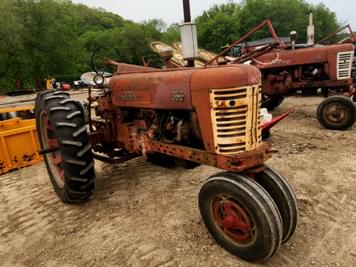 Main image Farmall 350