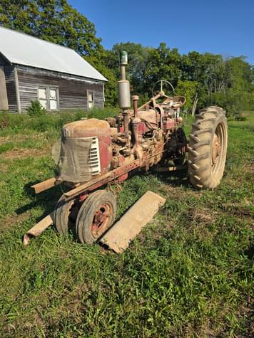 Main image Farmall 350