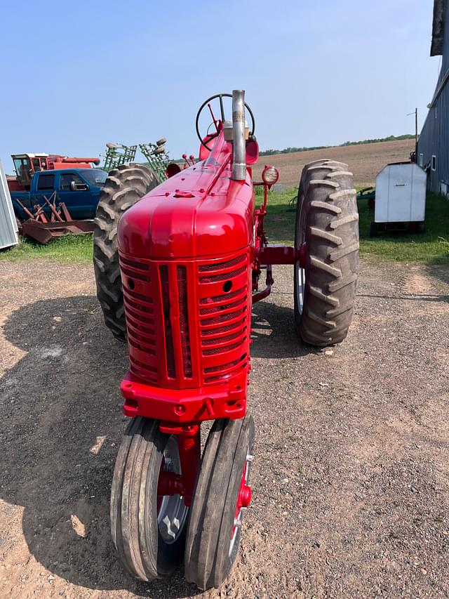 Image of Farmall 350 equipment image 1