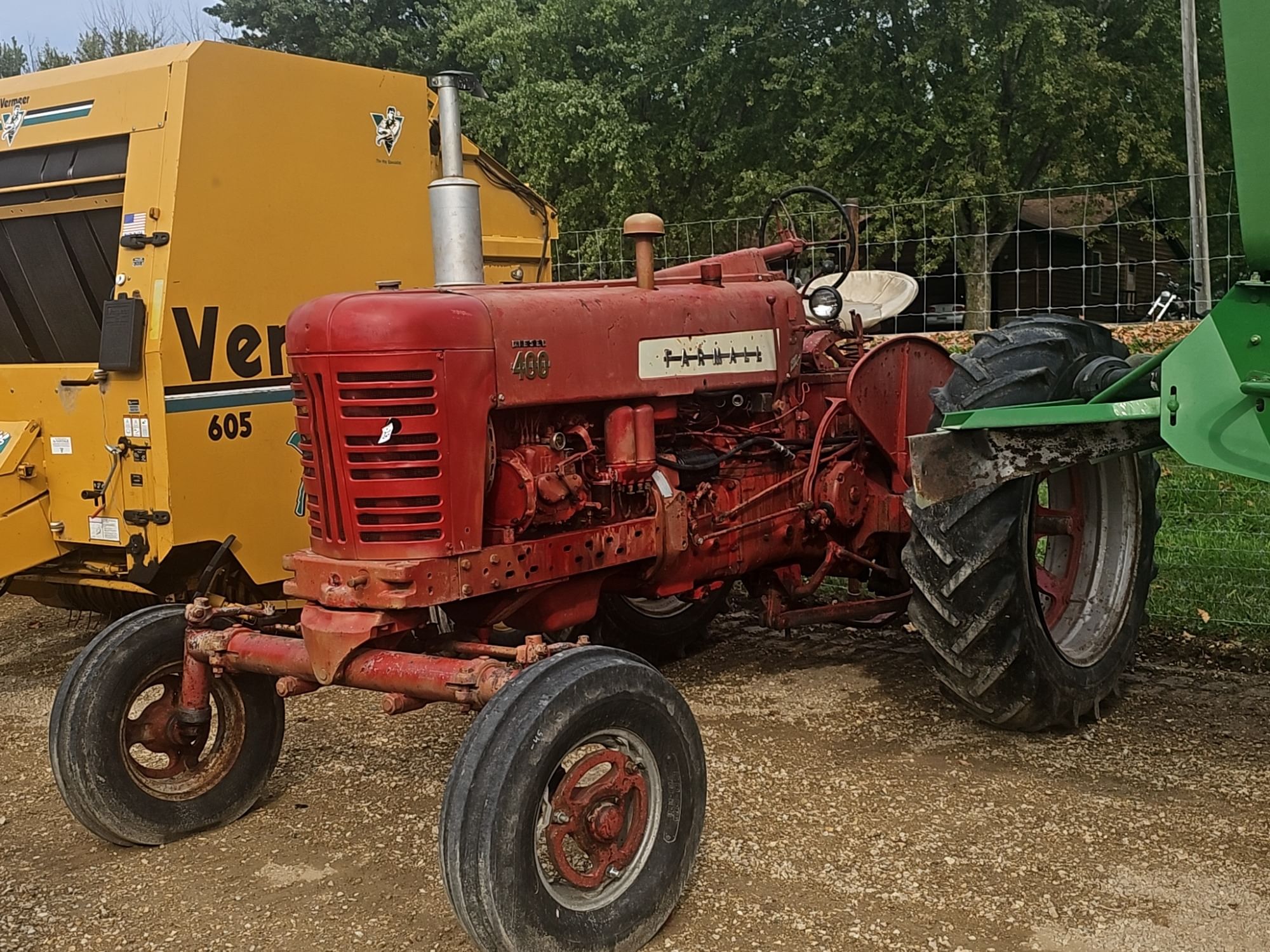 Main image Farmall 400