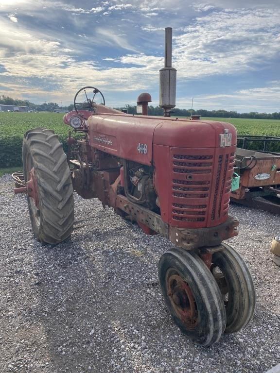 Image of Farmall 400 Image 0