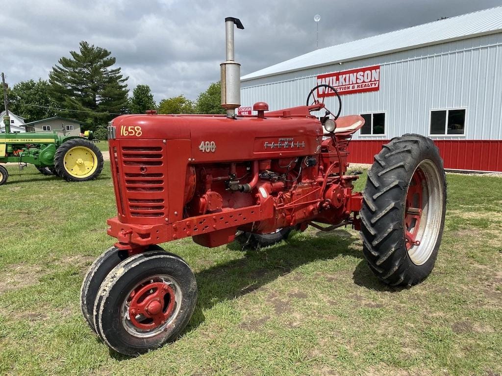 Main image Farmall 400