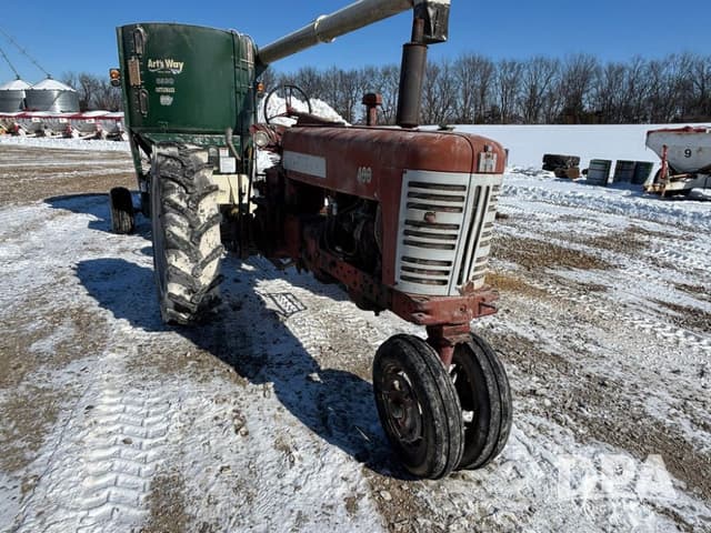 Image of Farmall 400 equipment image 3