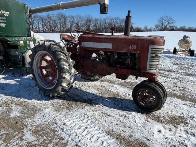 Image of Farmall 400 equipment image 4