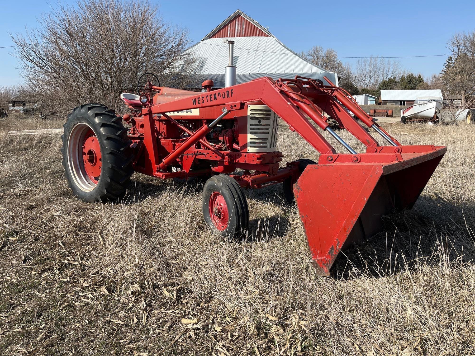 Main image Farmall 400