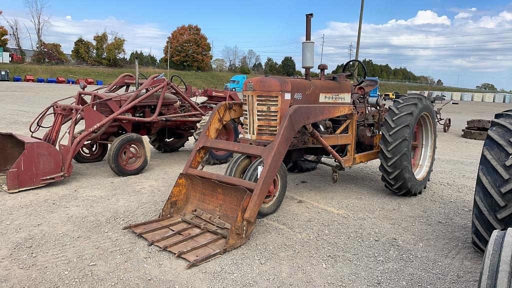 Image of Farmall 400 Primary image