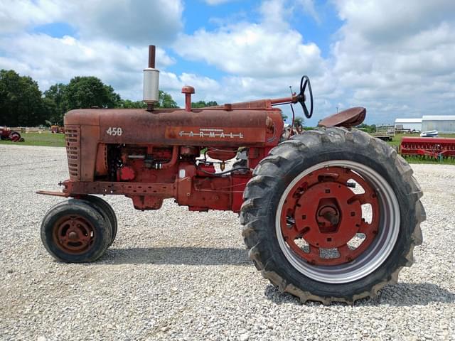 Image of Farmall 450 equipment image 1