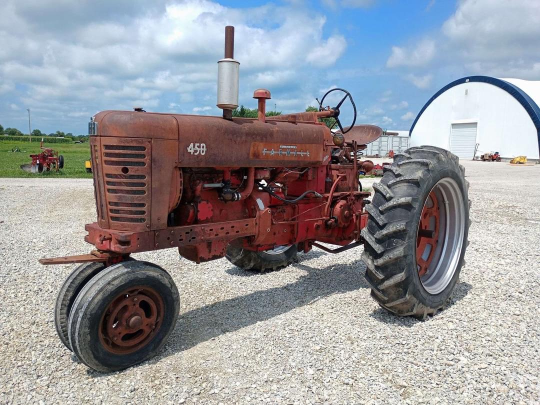 Image of Farmall 450 Primary image