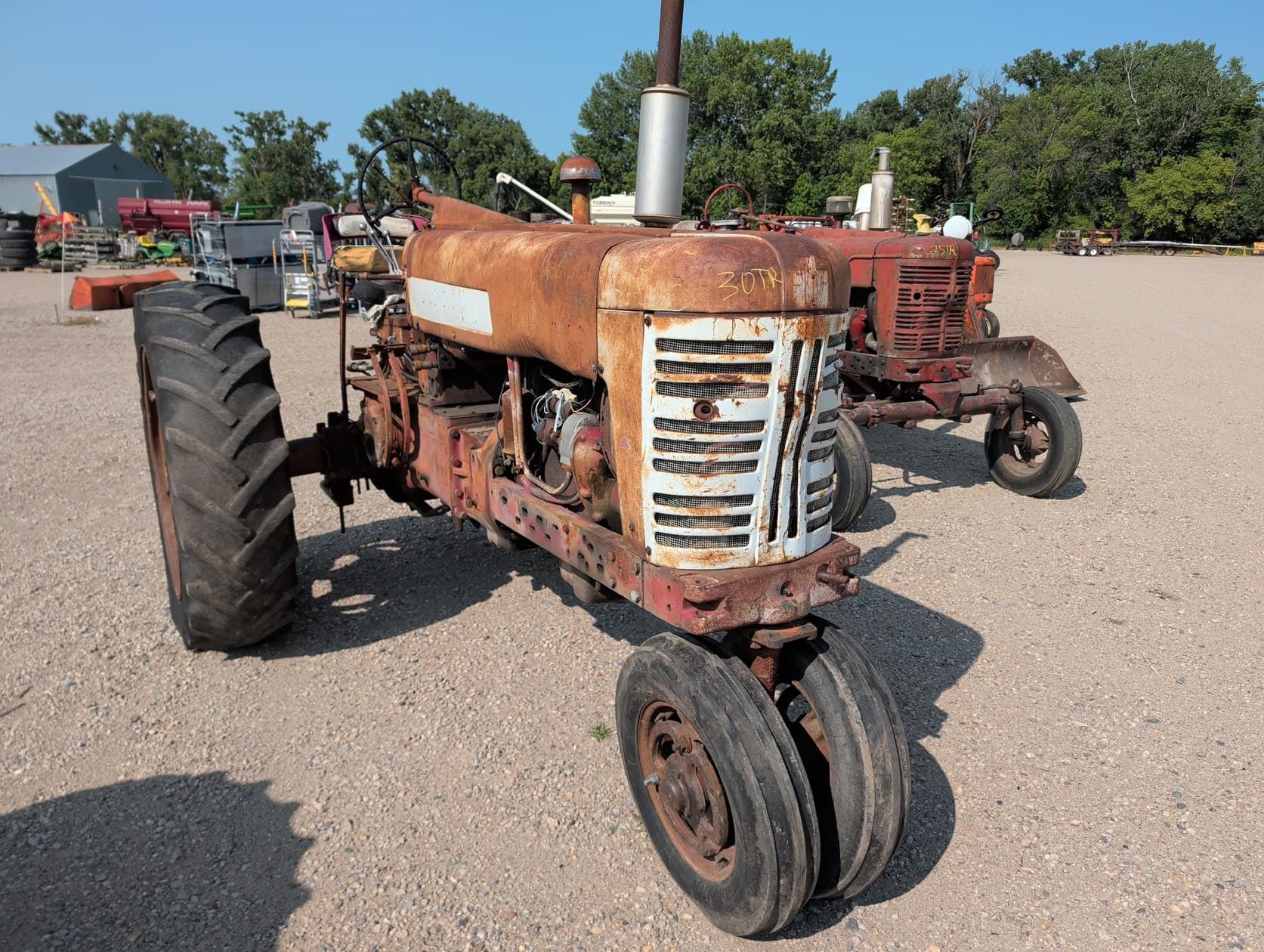Farmall 450 Equipment Image0