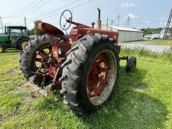 Image of Farmall 450 equipment image 4