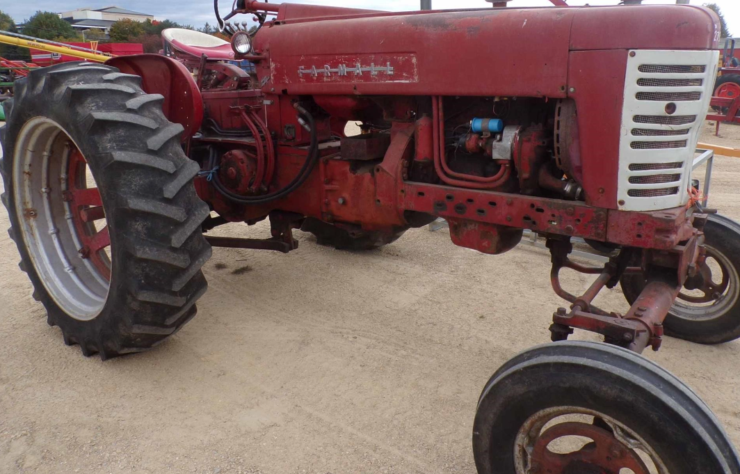 Main image Farmall 450