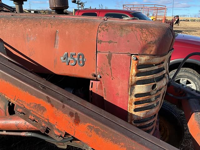 Image of Farmall 450 equipment image 3