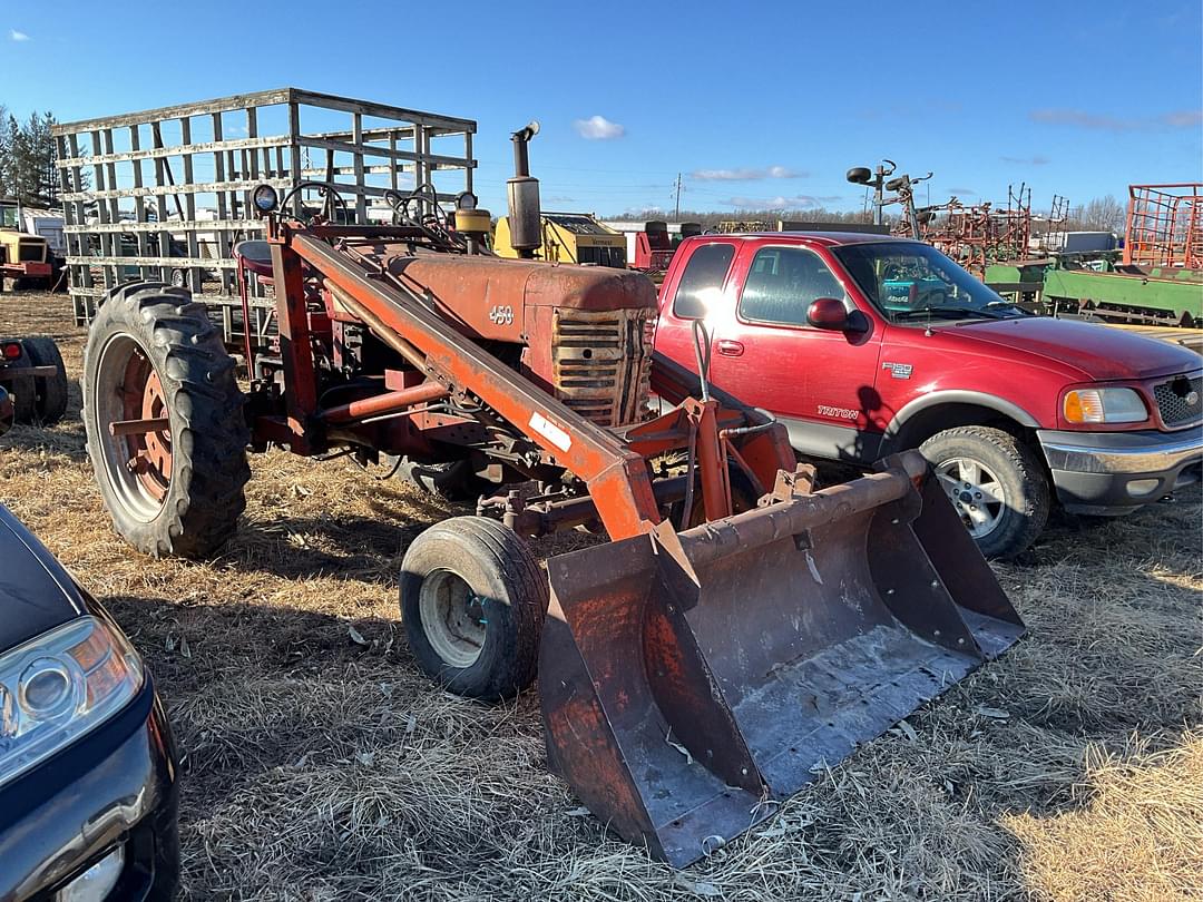 Image of Farmall 450 Primary image