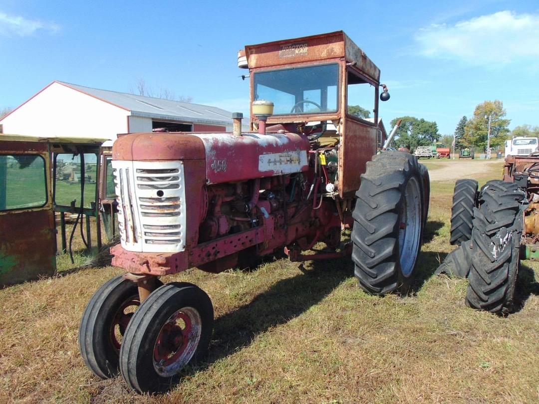 Image of Farmall 450 Image 1
