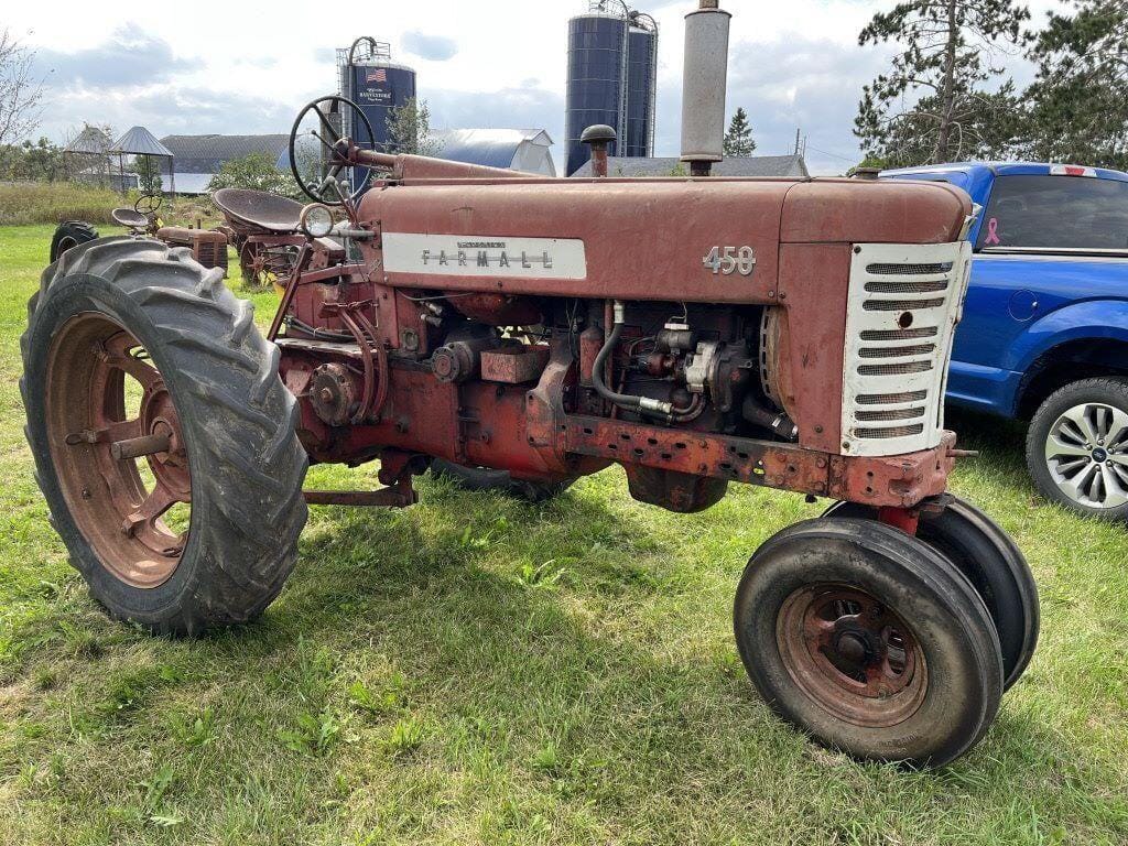 Main image Farmall 450