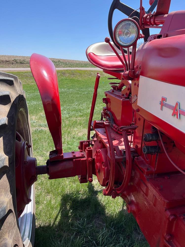 Main image Farmall 450 15