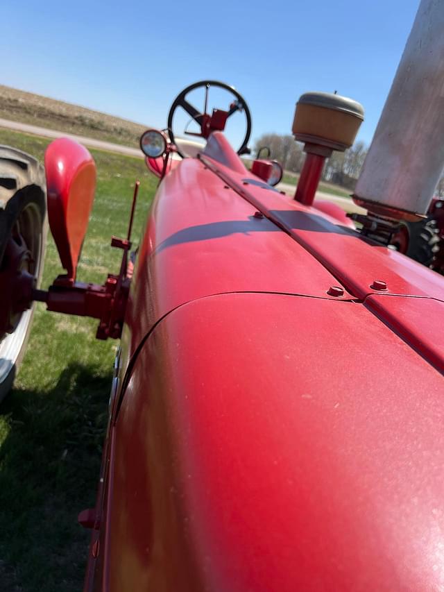Thumbnail image Farmall 450 18