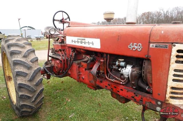 Image of Farmall 450 equipment image 3