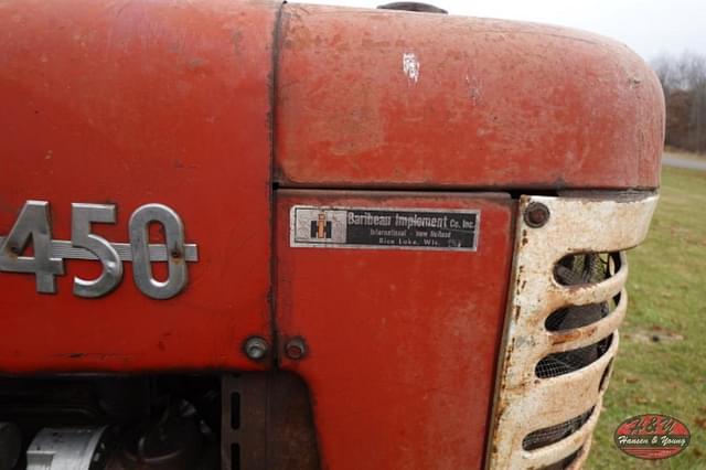 Image of Farmall 450 equipment image 4