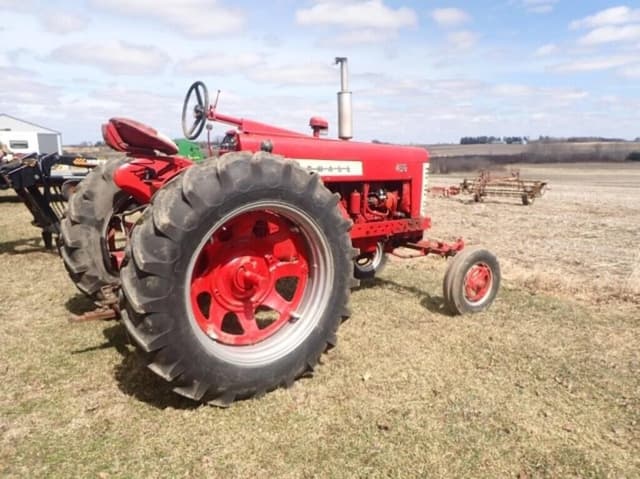 Image of Farmall 450 equipment image 4