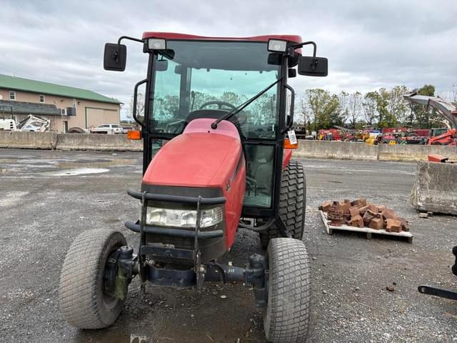 Image of Case IH Farmall 45 equipment image 2
