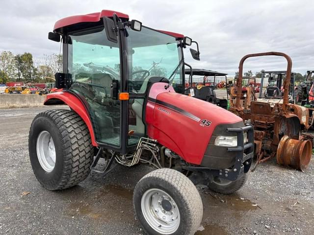 Image of Case IH Farmall 45 equipment image 3